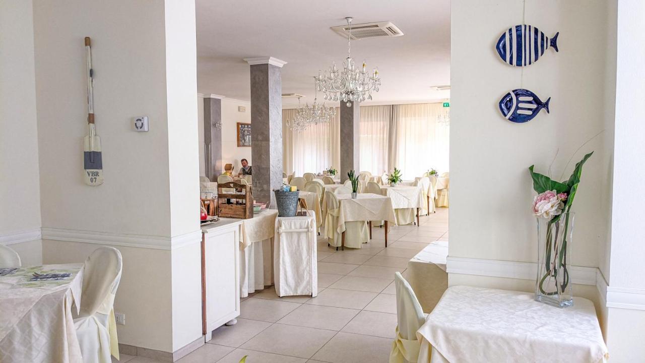 Hotel Explorer Червия Экстерьер фото